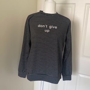 Super cute long sleeve top